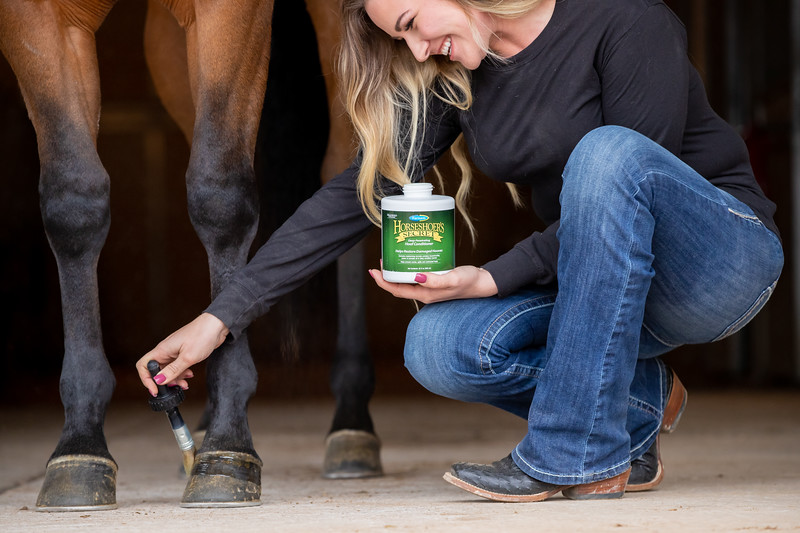 Learn when you need to use a hoof sealant or hoof conditioner.